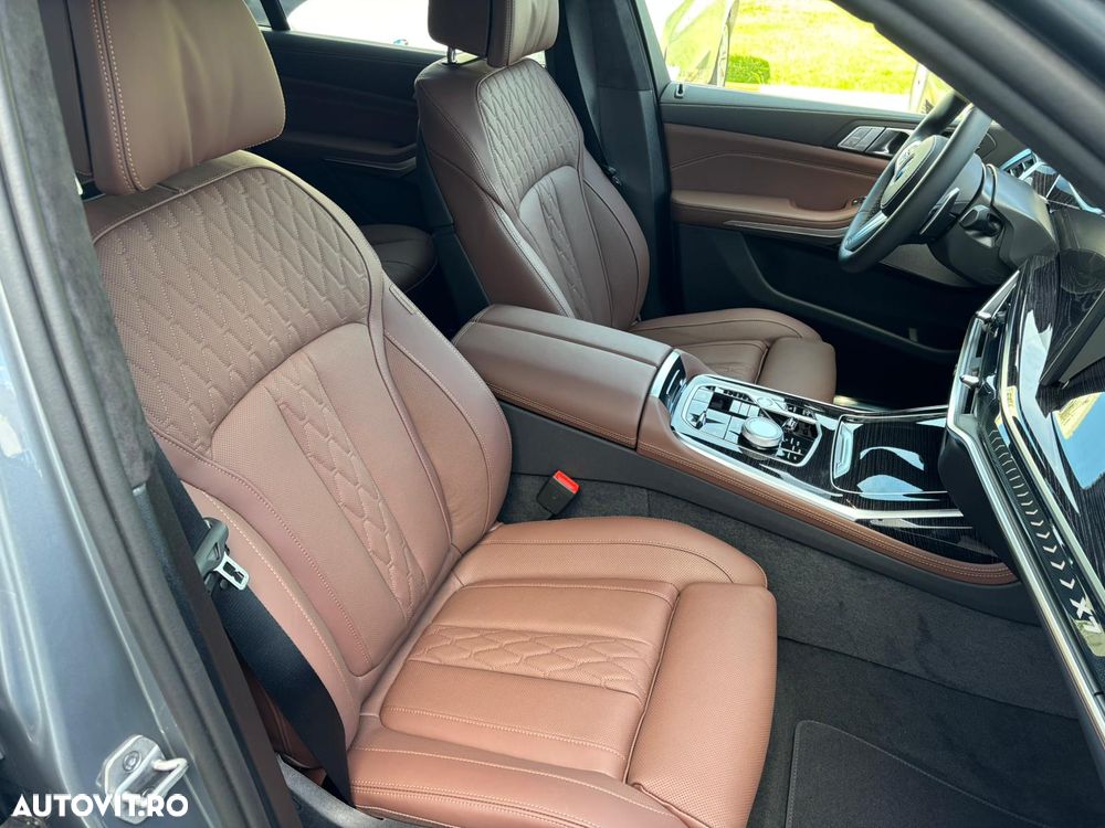 BMW X7 xDrive40d - 13