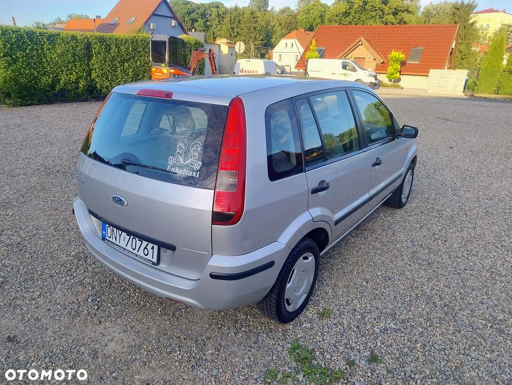 Ford Fusion 1.6 Fun - 6