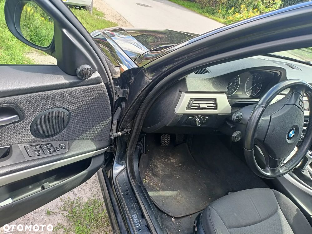 BMW Seria 3 - 17