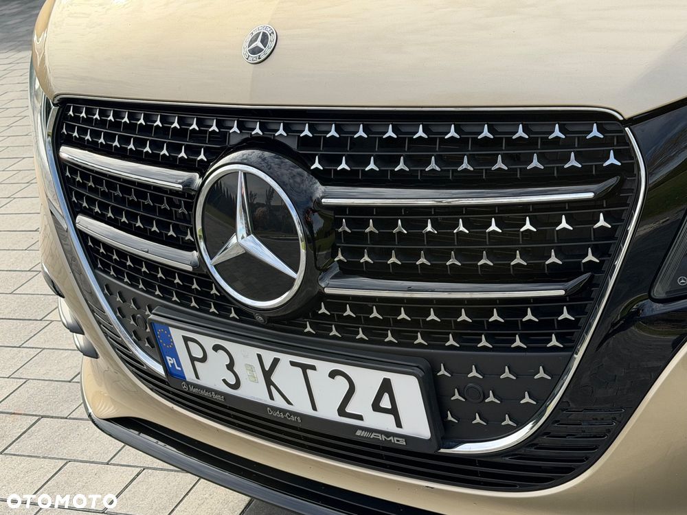Mercedes-Benz Klasa V 300 d 4-Matic 9G-Tronic Exclusive (długi) - 8