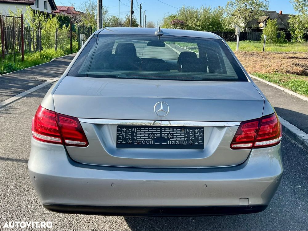 Mercedes-Benz E 200 CDI DPF BlueEFFICIENCY 7G-TRONIC - 9