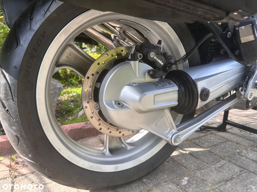 BMW R - 9