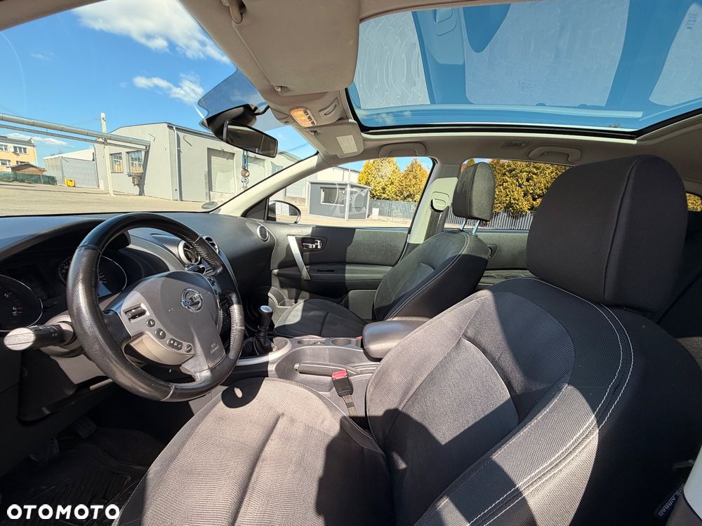 Nissan Qashqai+2 2.0 dCi DPF acenta - 12