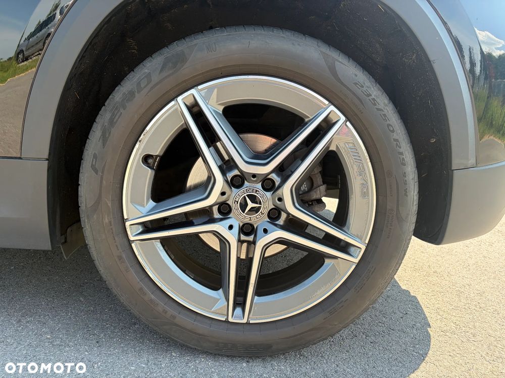 Mercedes-Benz GLA 200 7G-DCT AMG Line - 7