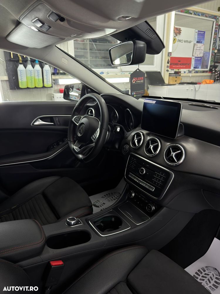 Mercedes-Benz CLA 220 d Aut. - 8