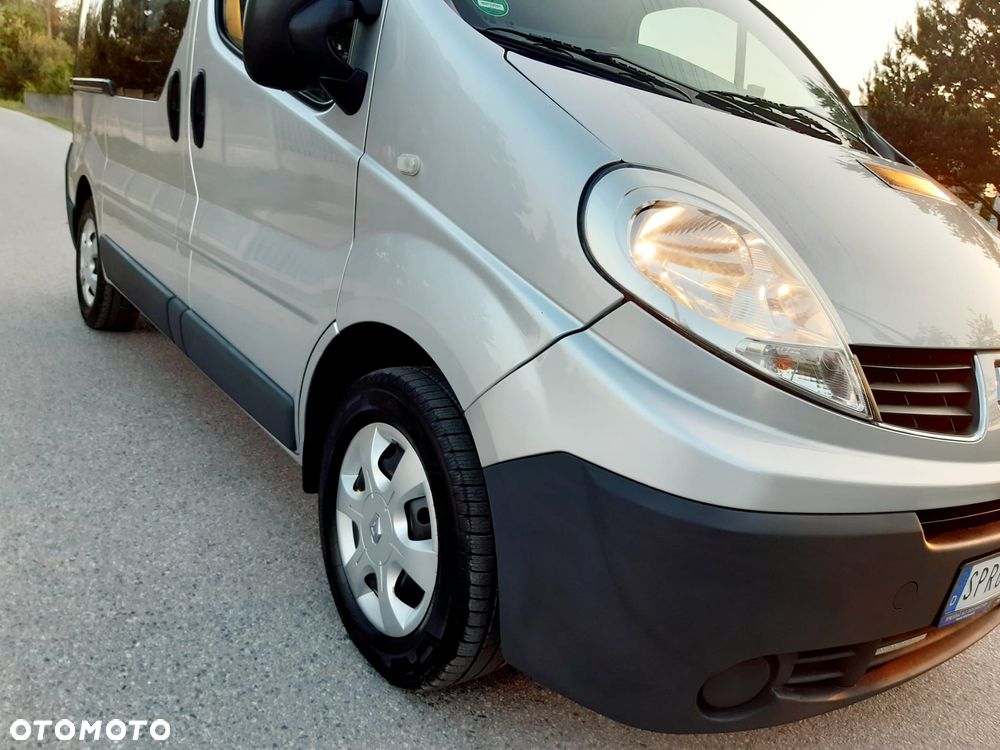 Renault Trafic L1H1 Passenger Lux - 17