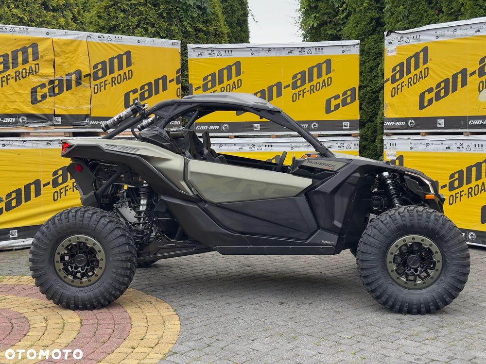 Can-Am Maverick - 6