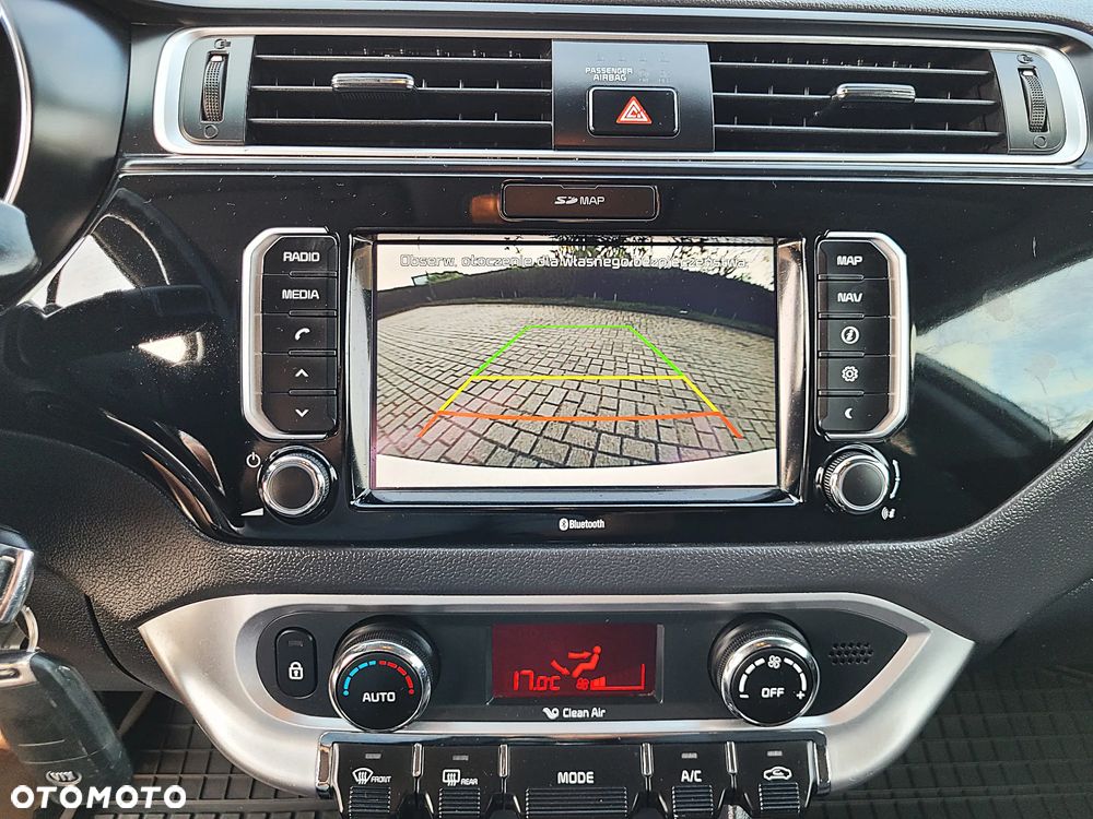 Kia Rio - 27