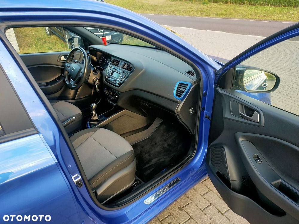 Hyundai i20 blue 1.2 Style - 18