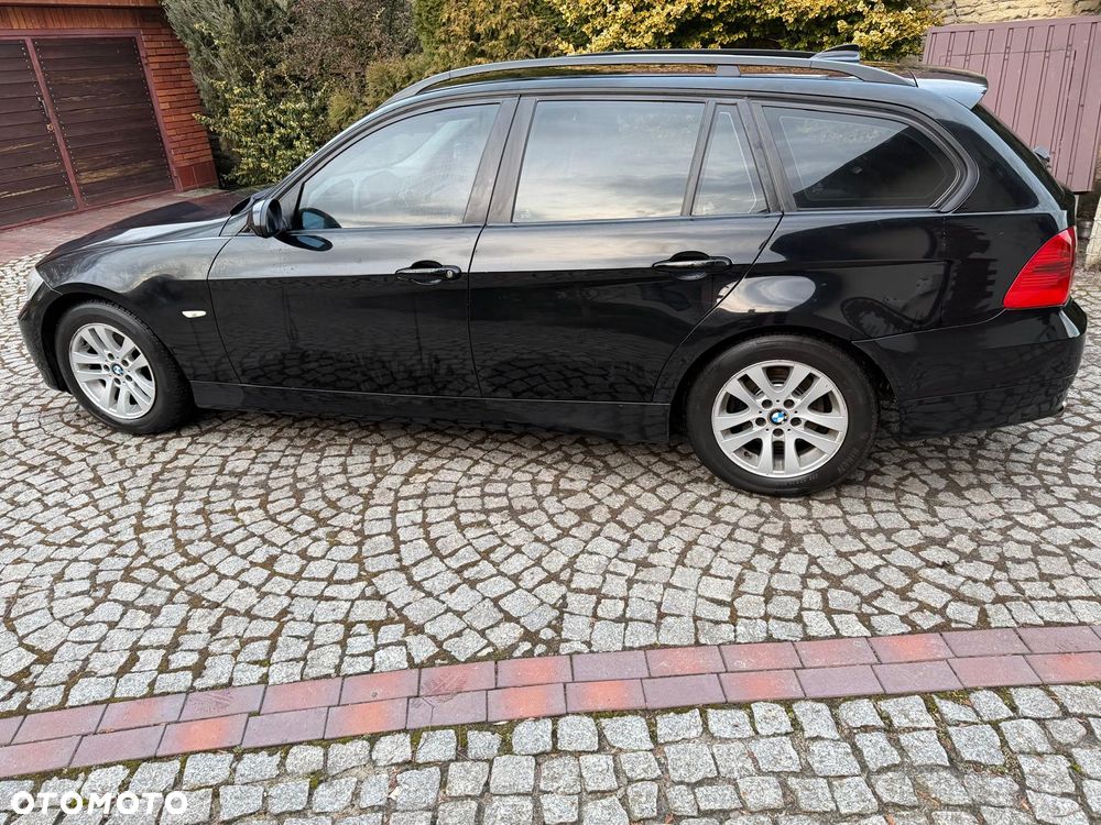 BMW Seria 3 - 13