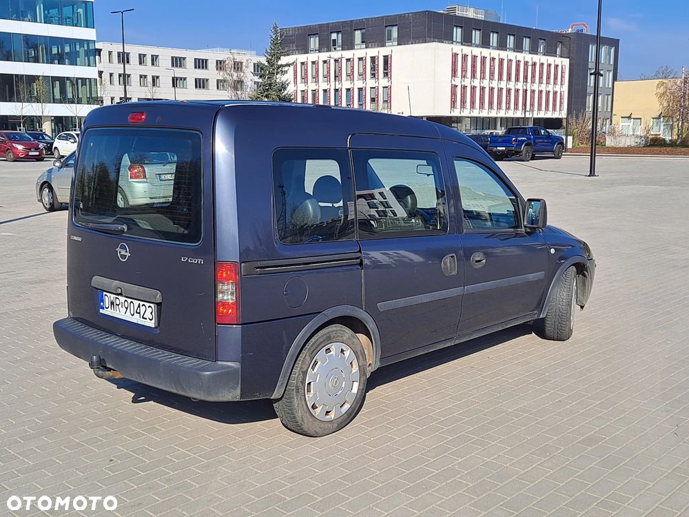 Opel Combo Tour - 3