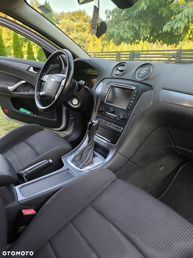 Ford Mondeo 2.0 TDCI Titanium - 9
