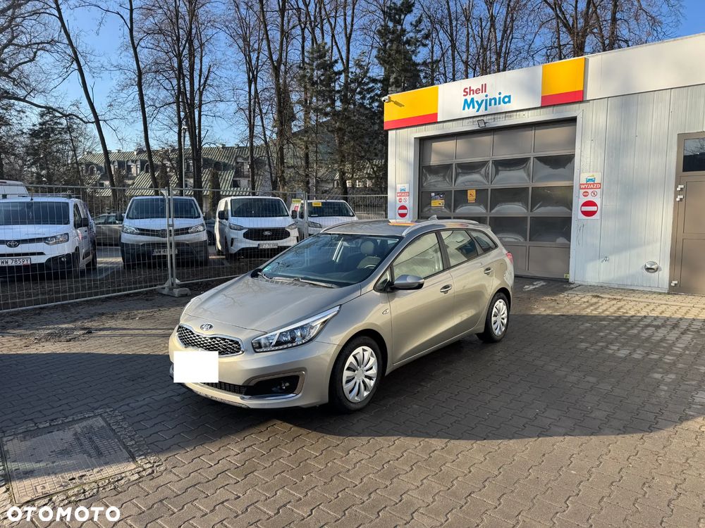 Kia Ceed 1.6 GDI L - 1