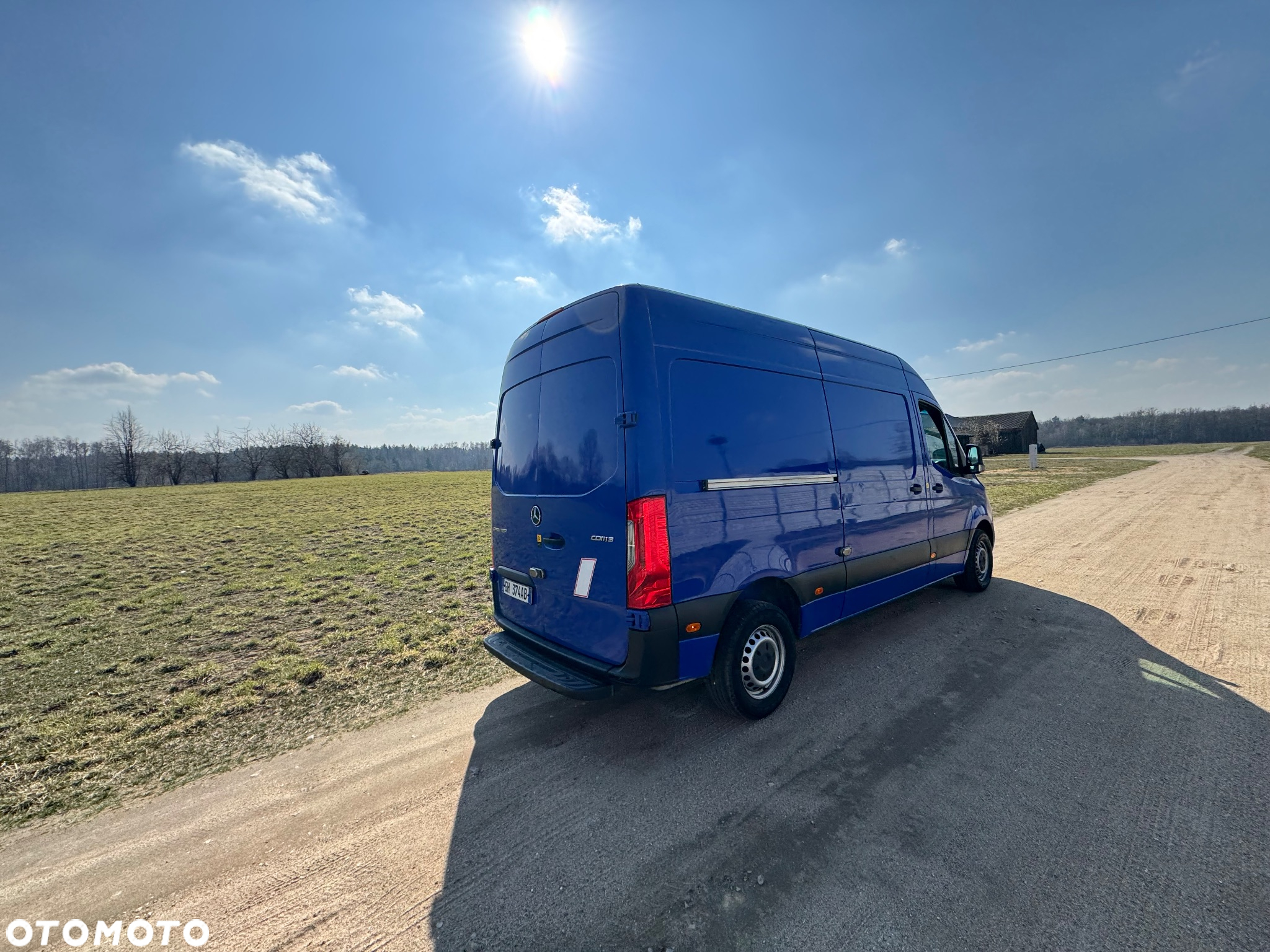 Mercedes-Benz Sprinter - 13