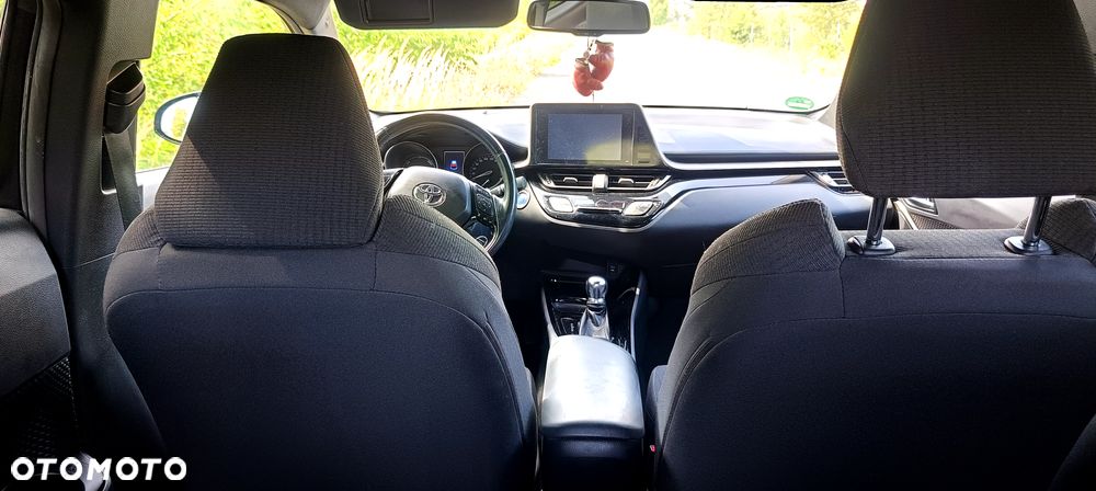 Toyota C-HR 1.8 Hybrid Prestige - 32