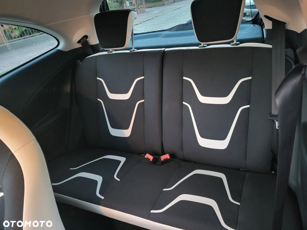 Ford KA 1.2 Titanium+ ASS EU6 - 10
