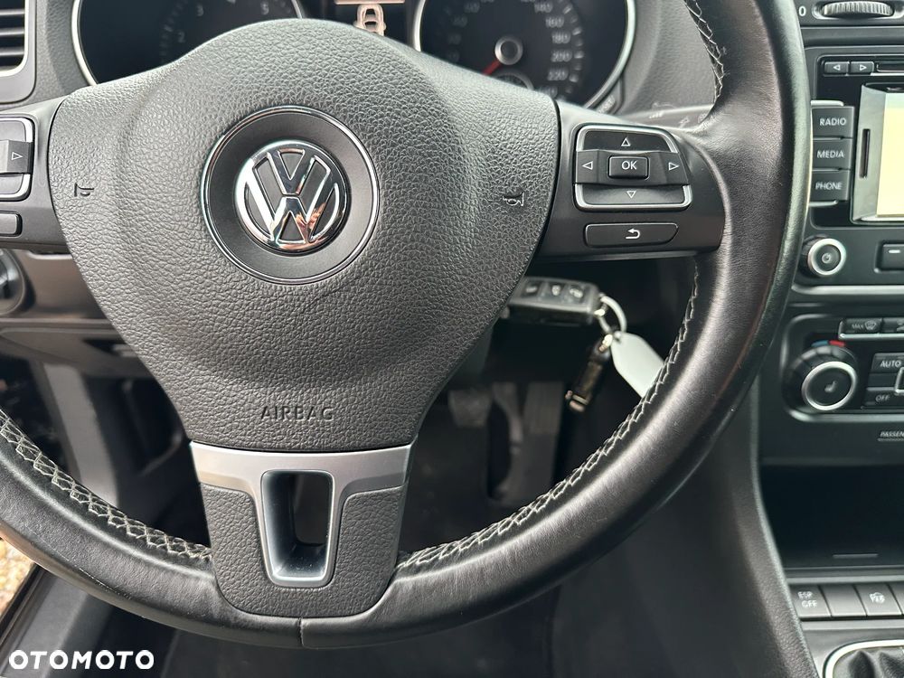 Volkswagen Golf 1.2 TSI Team - 28