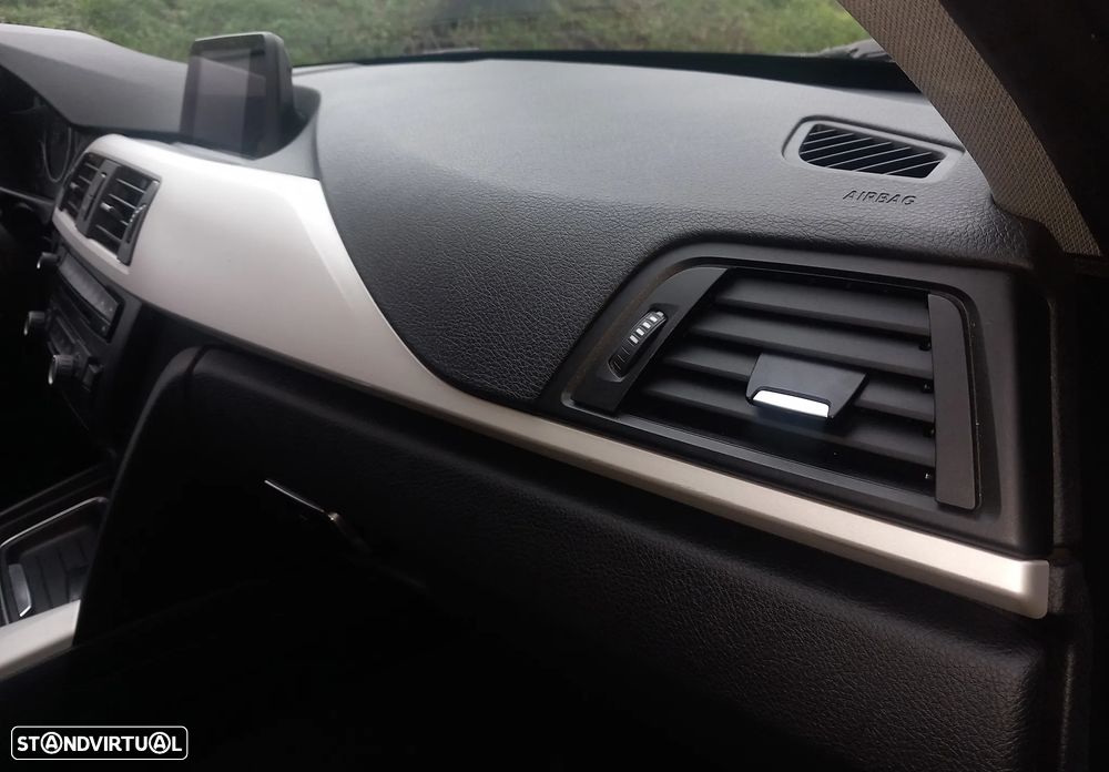 BMW 316 d Aut. Sport Line - 10