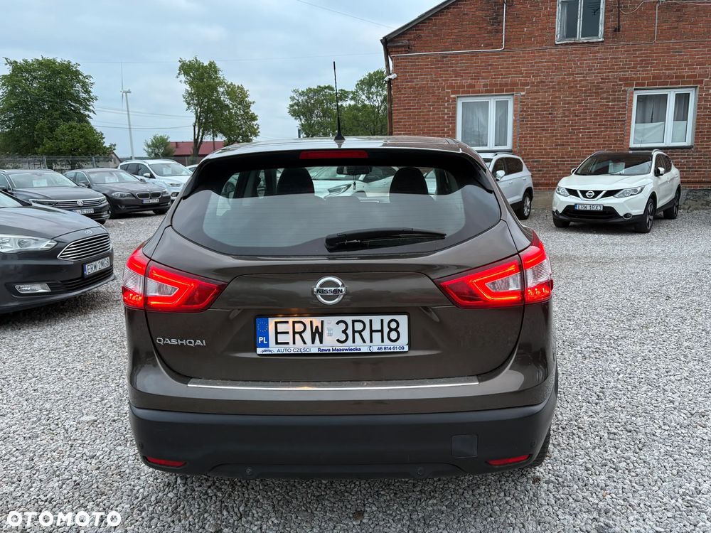 Nissan Qashqai 1.2 DIG-T Acenta EU6 - 6