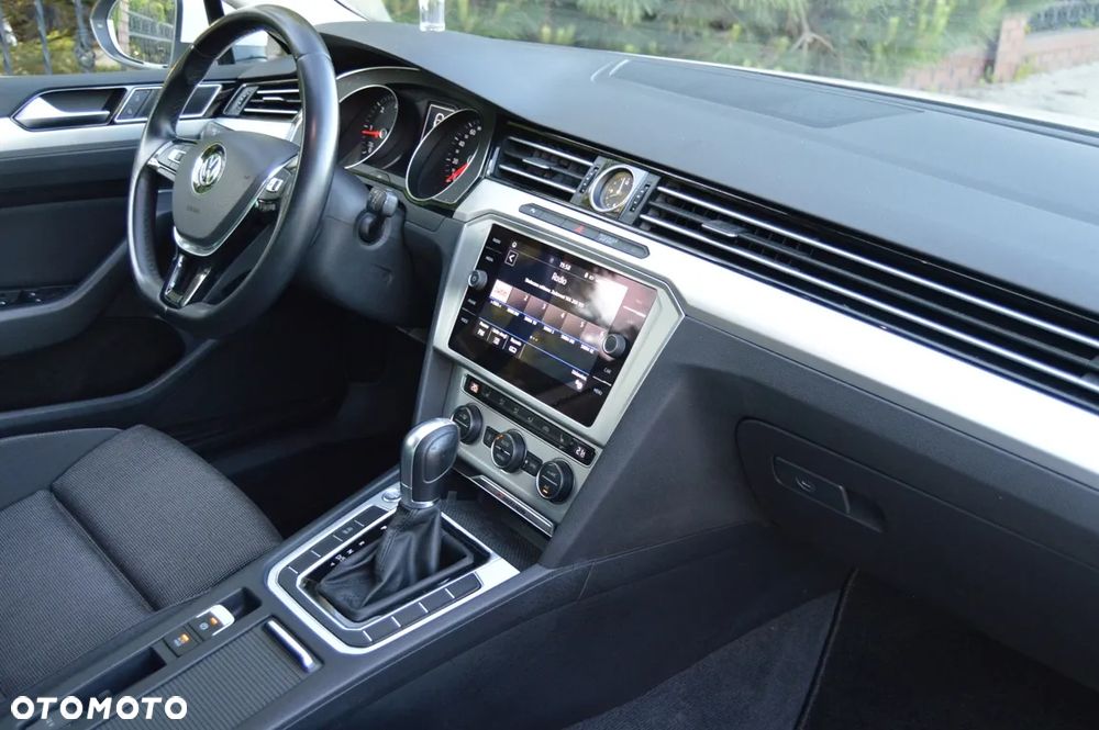Volkswagen Passat 2.0 TDI BMT SCR 4Mot Highline DSG7 - 12