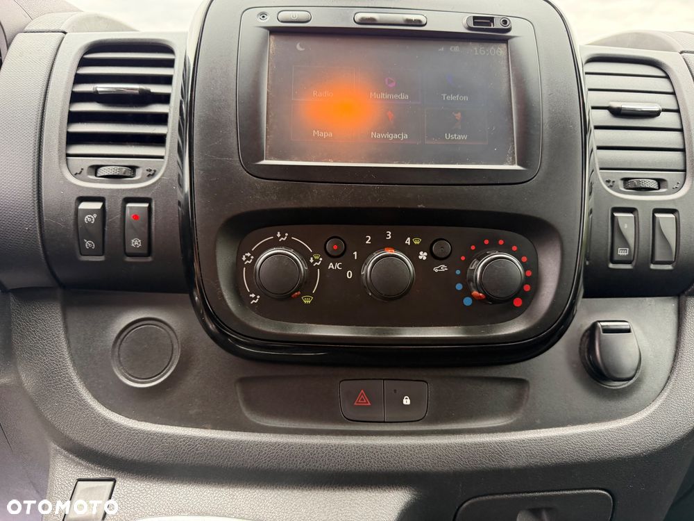 Opel Vivaro - 18