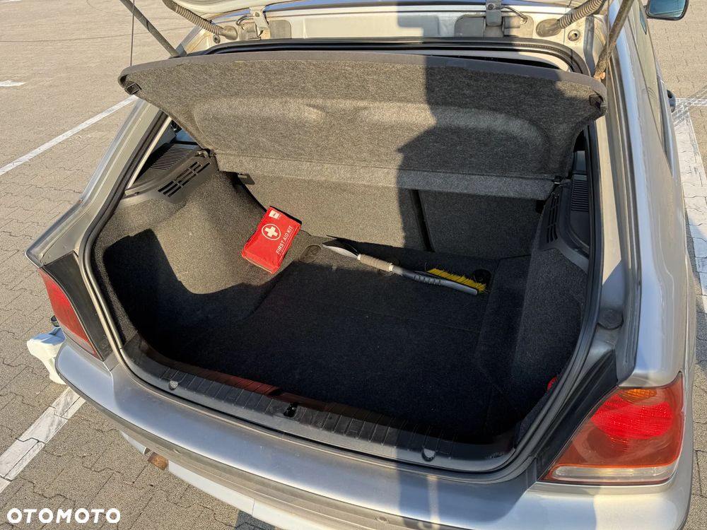 BMW Seria 3 316ti - 16