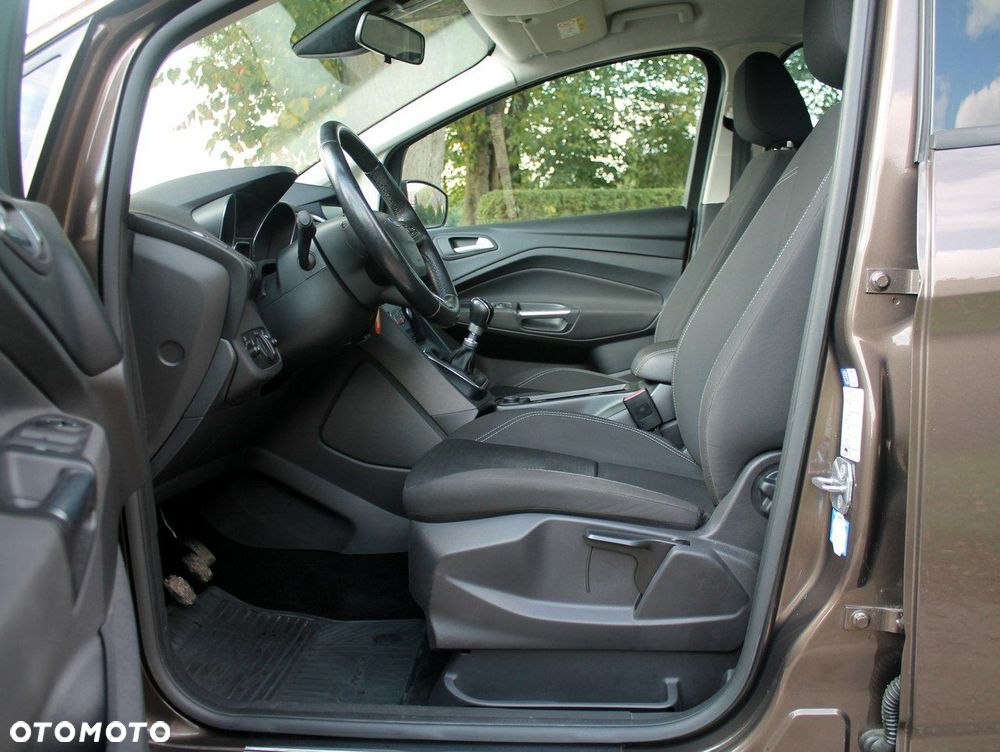 Ford C-MAX - 16