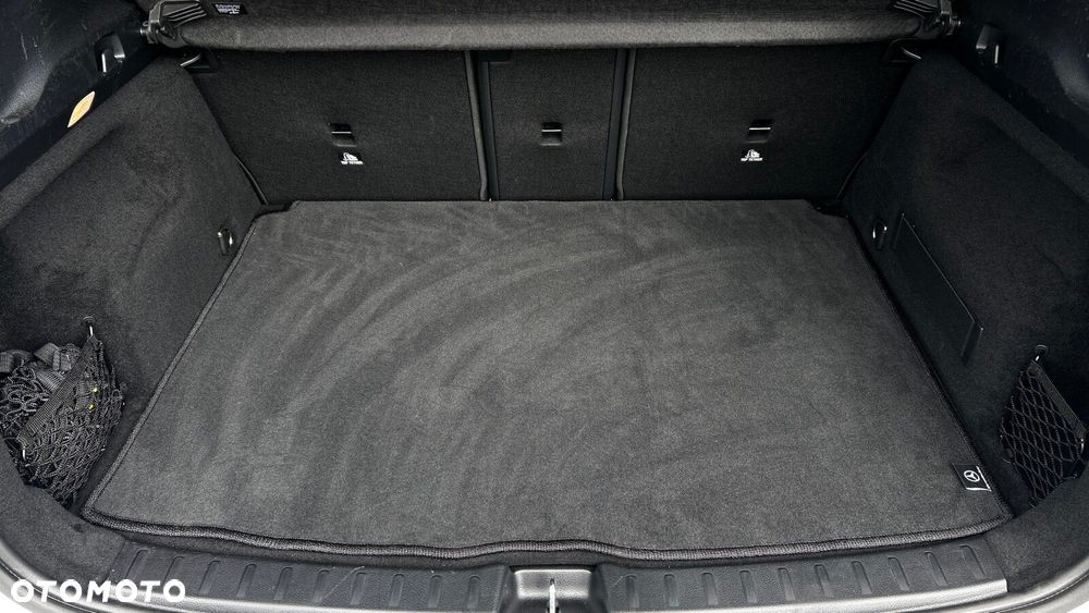 Mercedes-Benz GLA 200 mHEV AMG Line 7G-DCT - 29