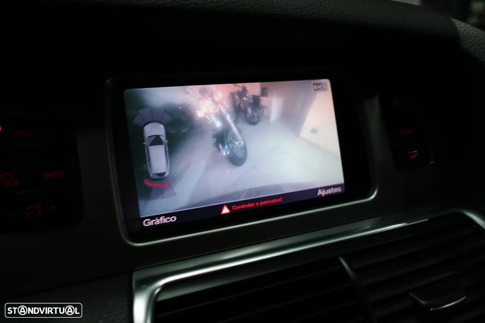 Audi Q7 3.0 V6 TDi quattro S-line Tiptronic - 38