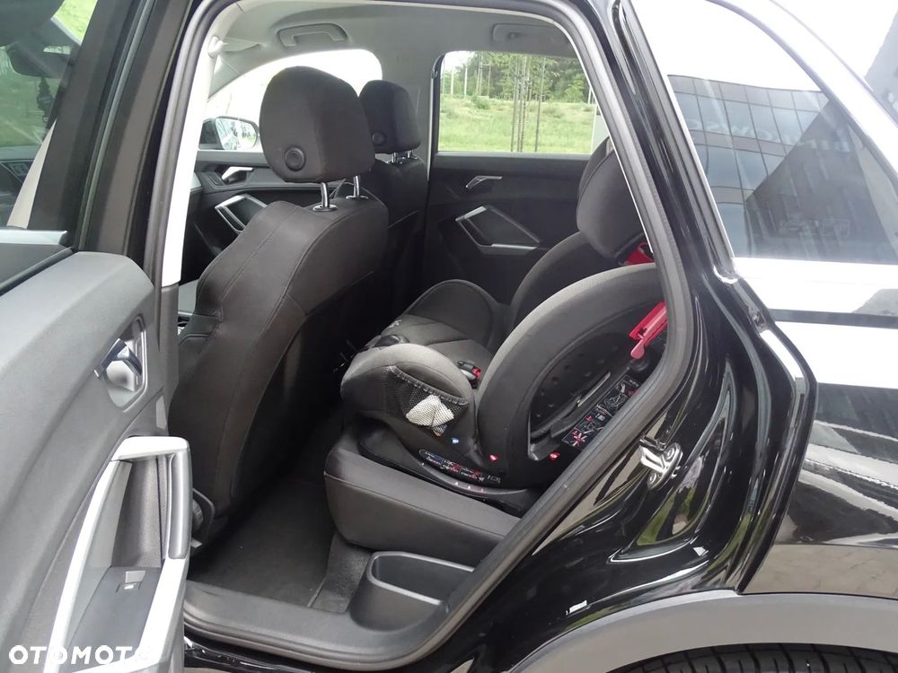 Audi Q3 - 13
