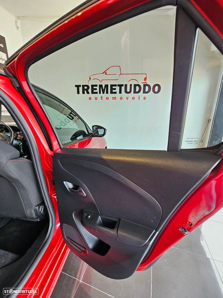 Opel Corsa 1.2 T GS - 12