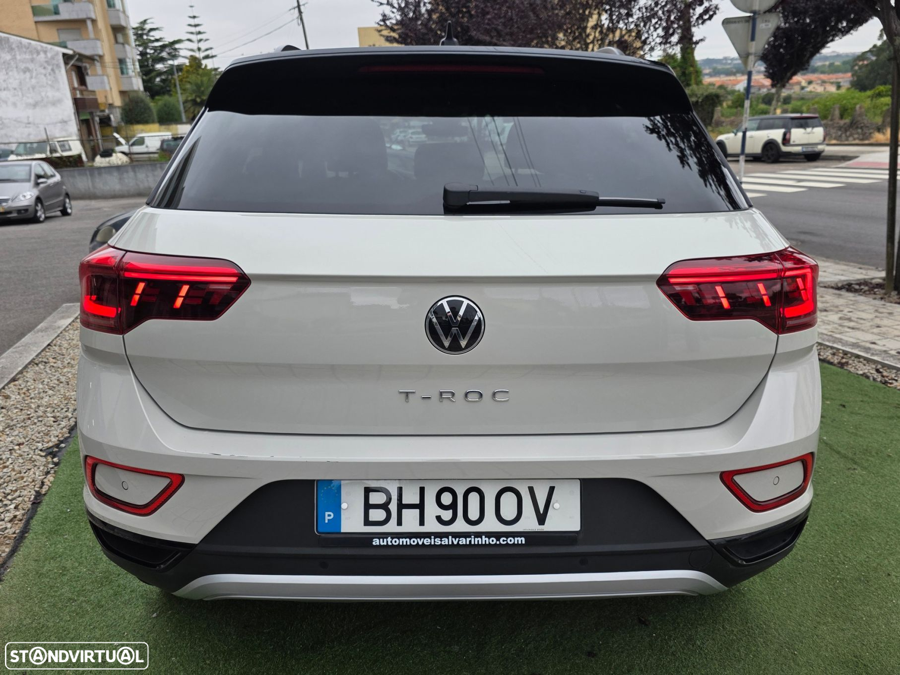 VW T-Roc 1.0 TSI Black Style - 32