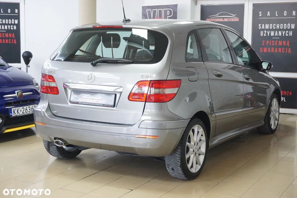 Mercedes-Benz Klasa B 200 CDI Autotronic - 4