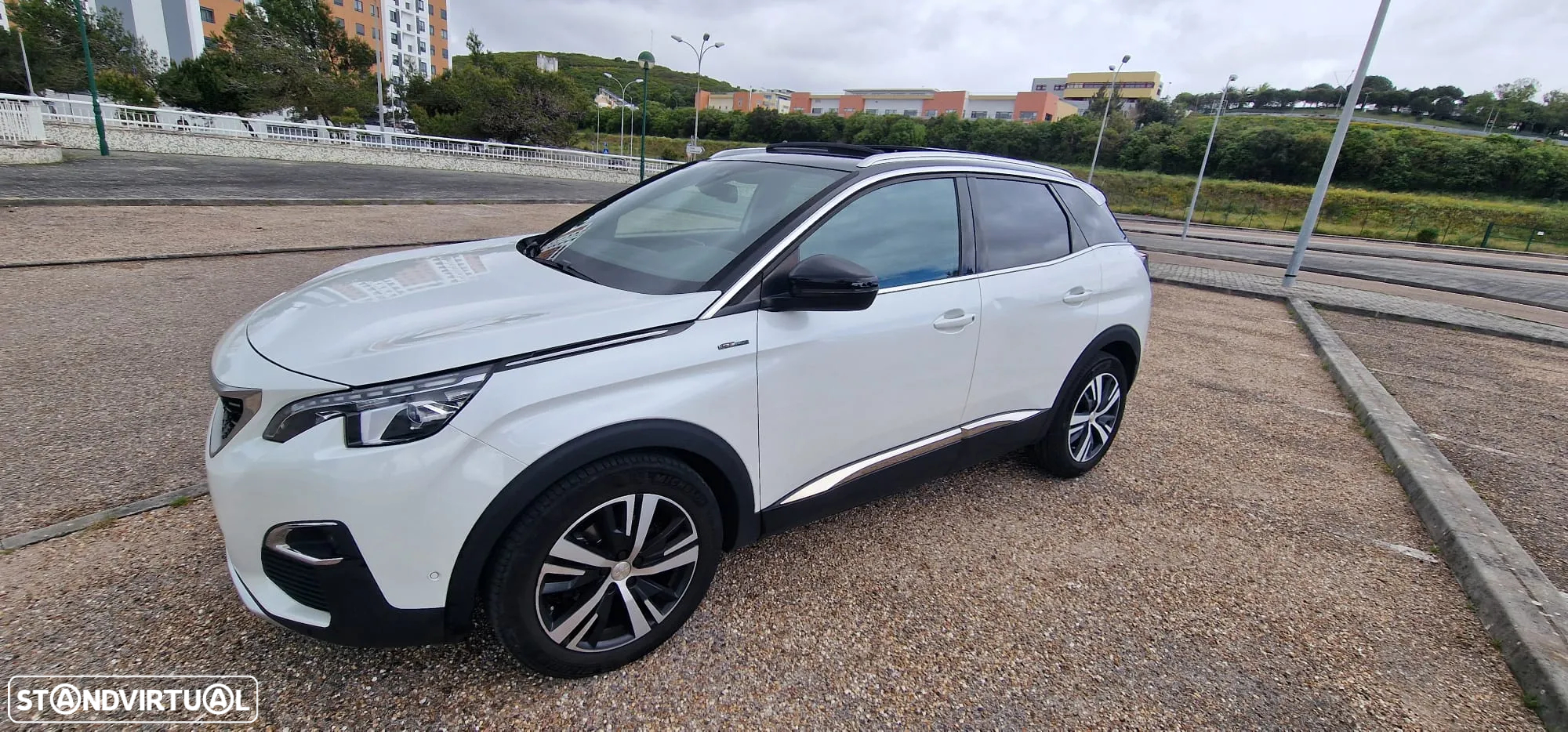 Peugeot 3008 1.6 BlueHDi GT Line EAT6 - 14