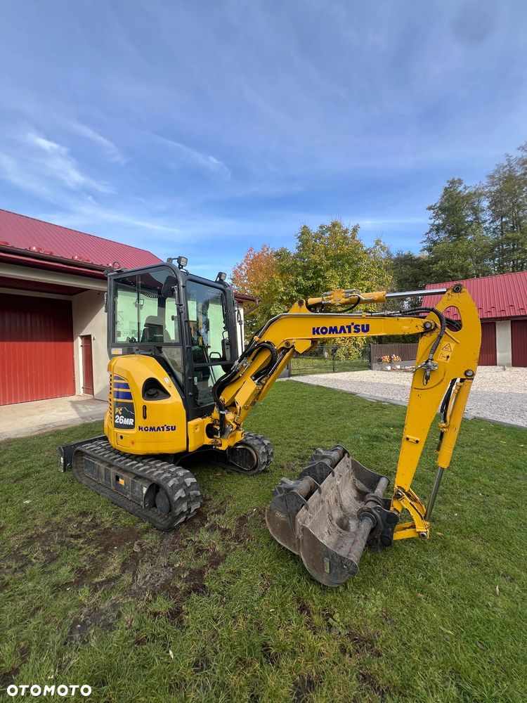 Komatsu PC26MR-5 - 13