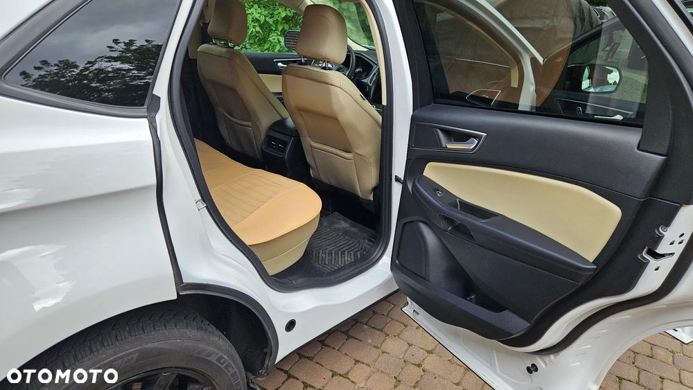 Ford Edge - 26