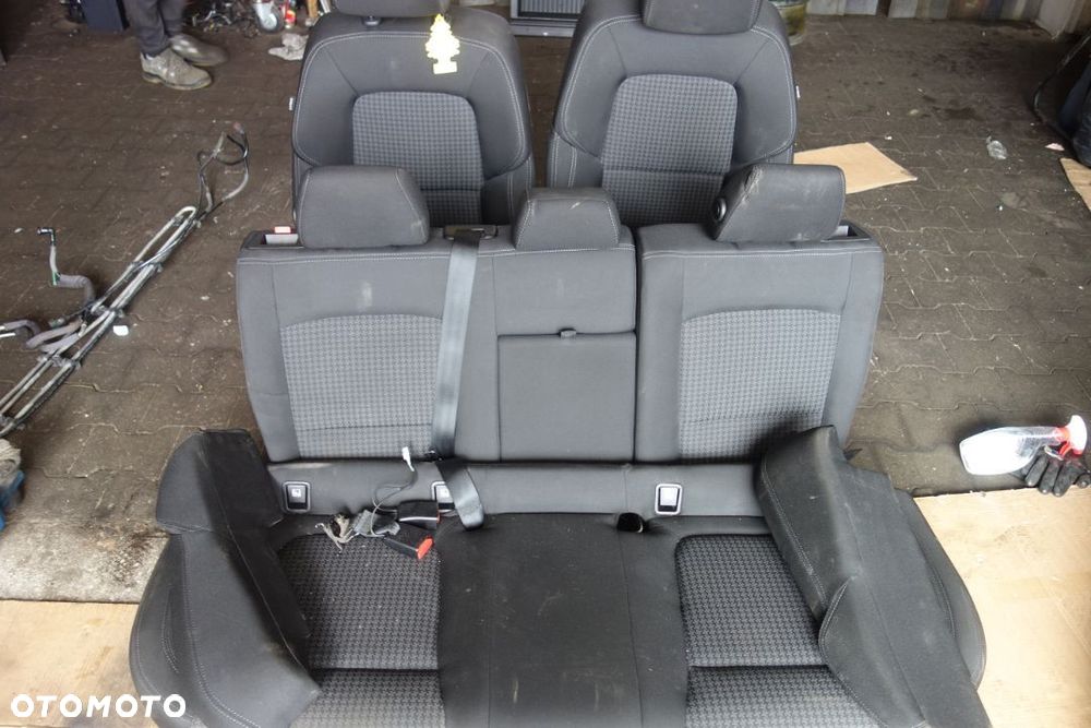 KOMPLET FOTELI TALISMAN 2018 ROK - 1