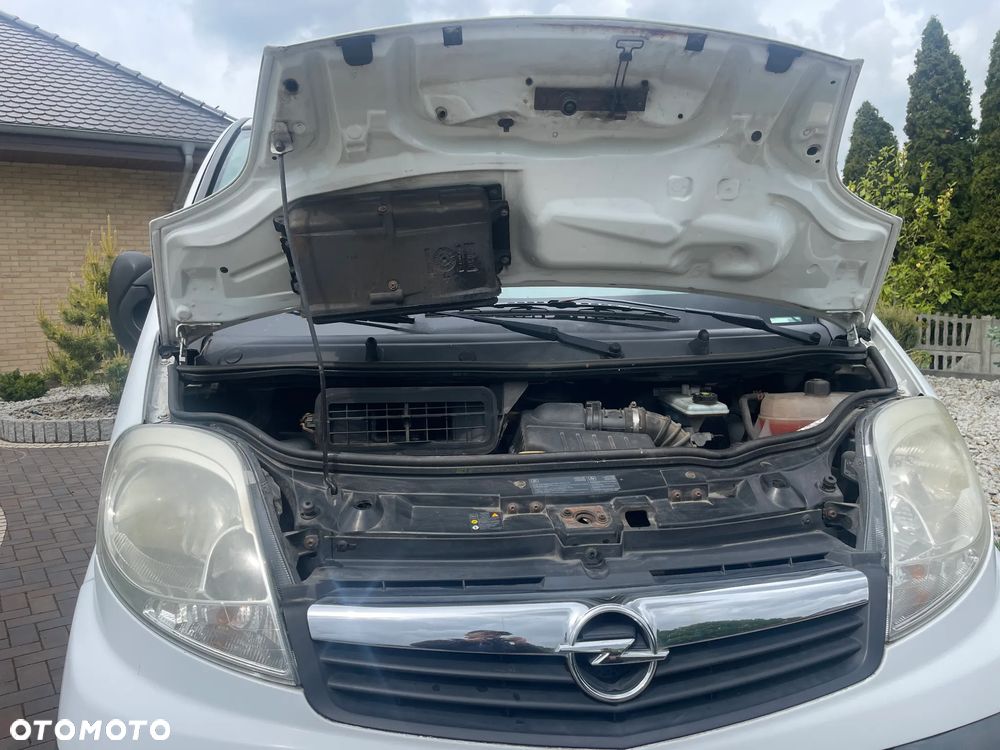 Opel Vivaro - 21