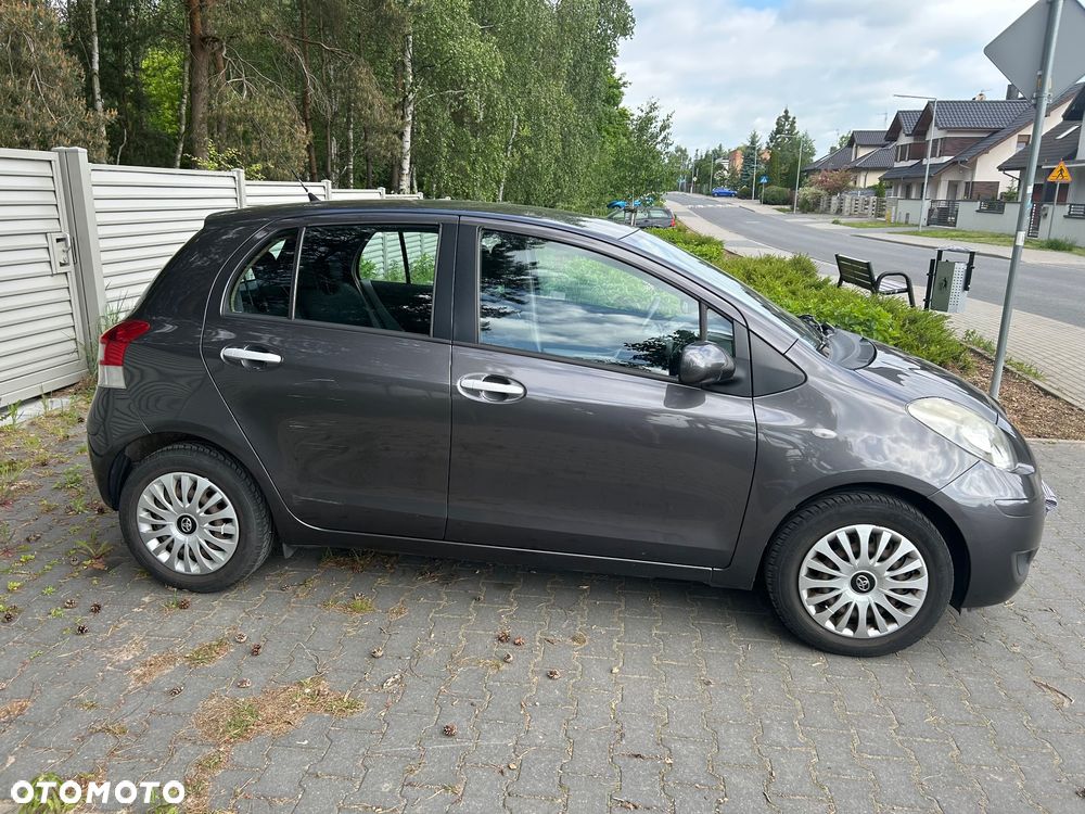 Toyota Yaris 1.33 Active - 3