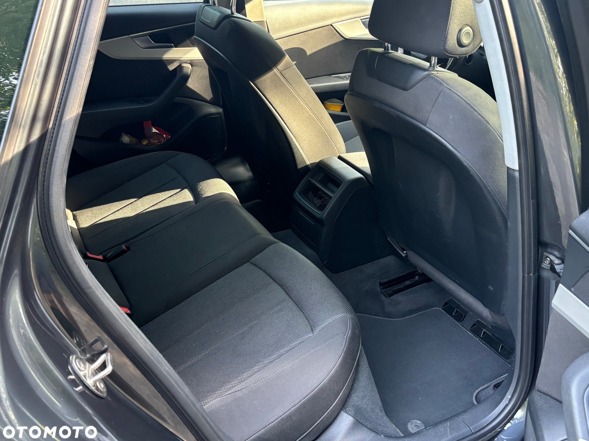 Audi A4 Avant - 13