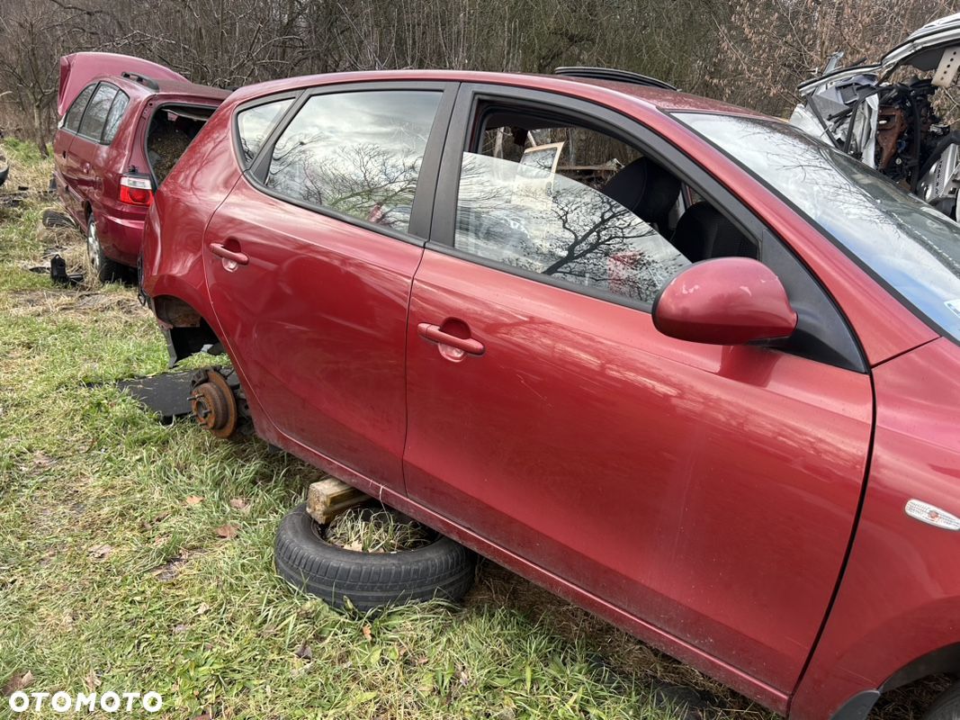 HYUNDAI I30 I 07- DRZWI PRAWY PRZÓD TYŁ SZYBĄ PODNOŚNIK KLAMKA ZAMEK - 1