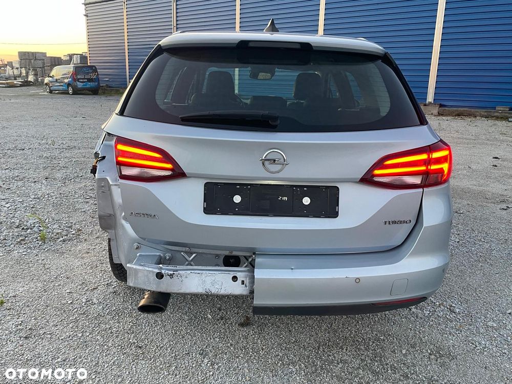 Opel Astra 1.6 BiTrb D (CDTI) Start/Stop Business - 4