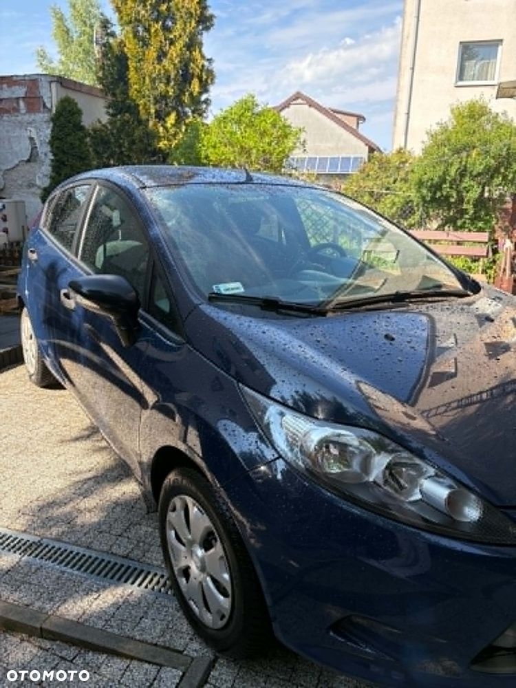 Ford Fiesta - 11
