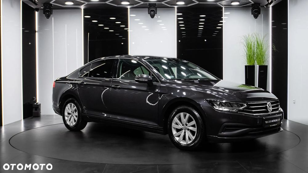 Volkswagen Passat 1.5 TSI EVO Essence DSG - 7