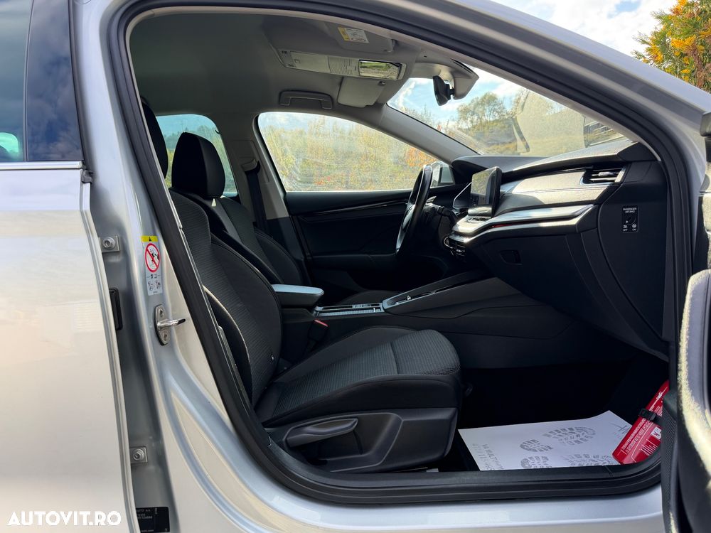 Skoda Octavia 2.0 TDI STYLE DSG - 19