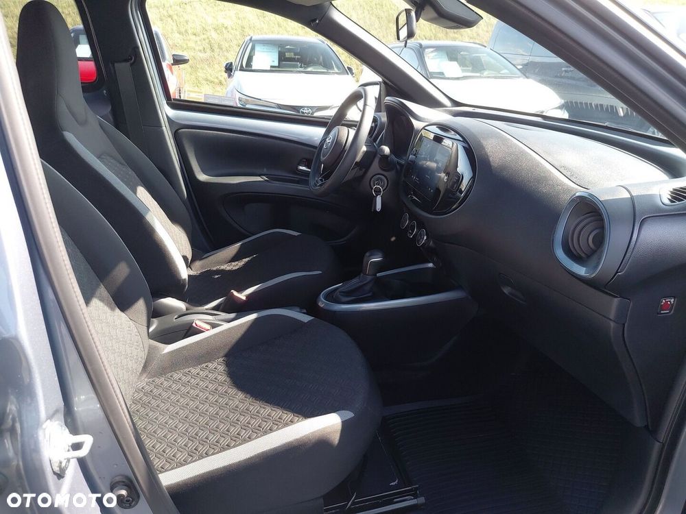 Toyota Aygo X 1.0 VVT-i Style CVT - 9
