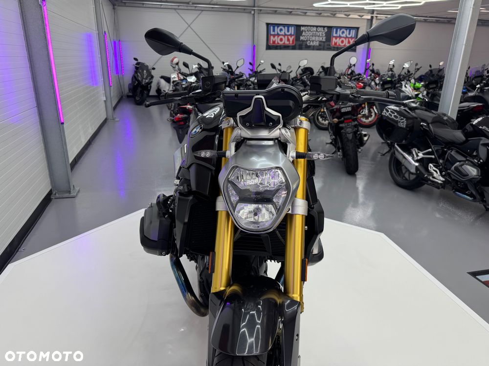 BMW R - 38