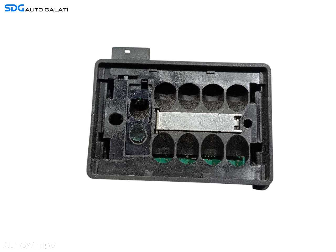 Senzor de Ploaie Parbriz Lumina Lumini BMW Seria 5 E60 E61 2003 - 2010 Cod 6947845 [LR0875] - 2