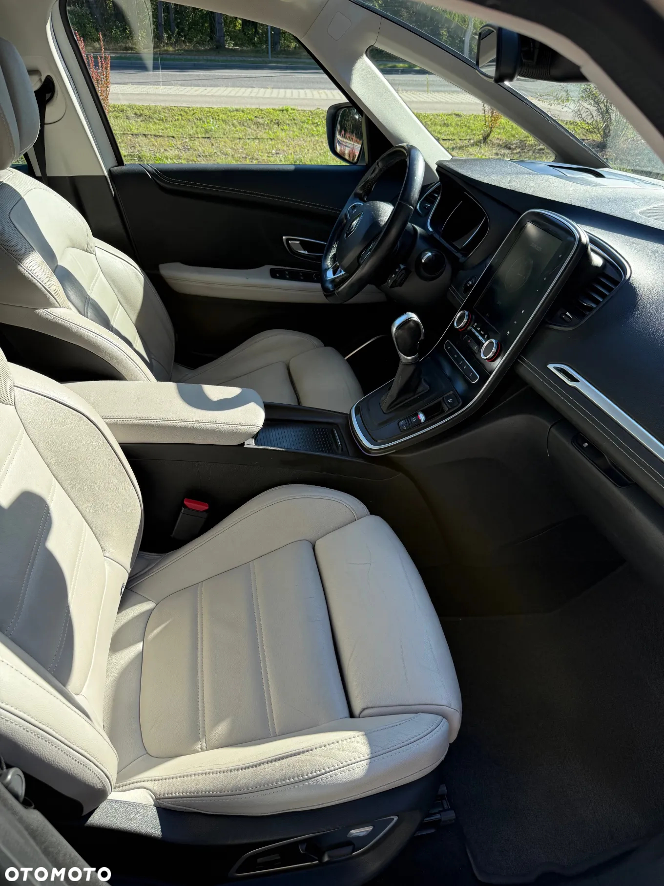 Renault Scenic - 10