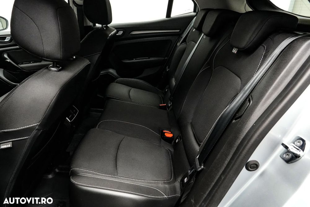 Renault Megane Blue dCi 116 Zen - 15